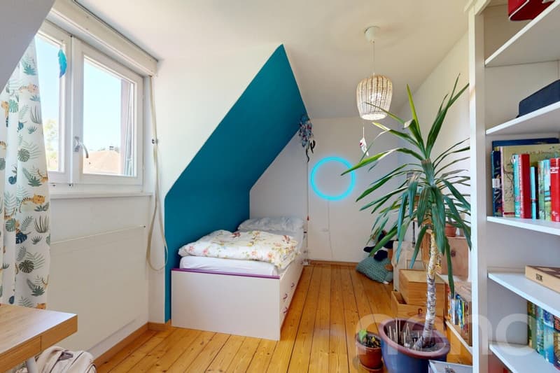 4.5-Zimmer-Reihenhaus mit Garten in begehrter Wohnlage (7)