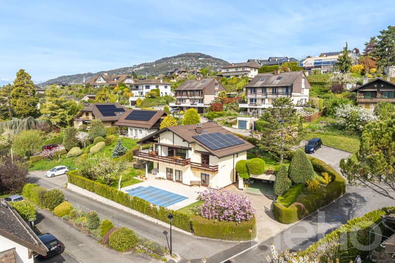Exclusif: grande villa de 5 chambres avec piscine (2)
