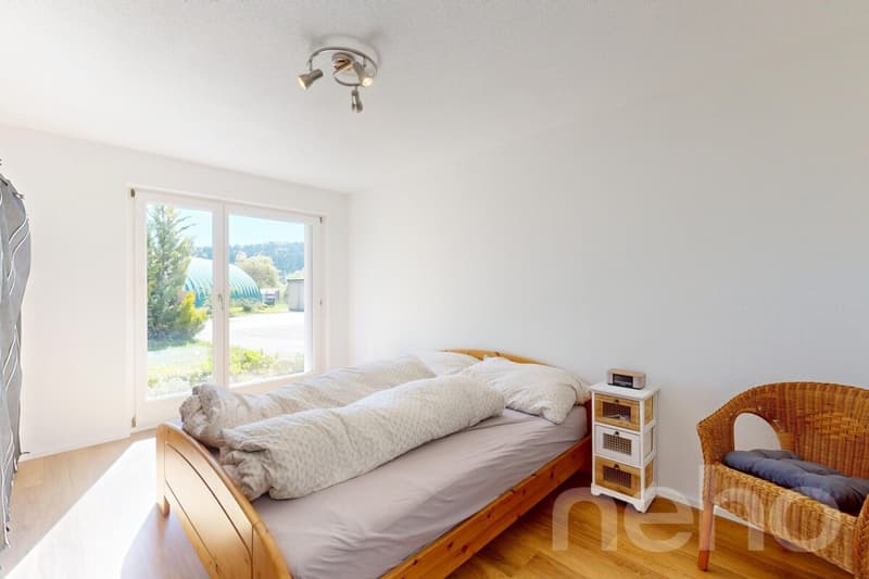 Schönes 5,5-Z.-EFH und einer 3,5-Z.-Einliegerwohnung in Madetswil (8)