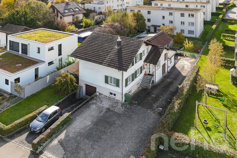 Familiendomiziel mit Dachgeschosswohnung, Werkstatt und Schopf (2)