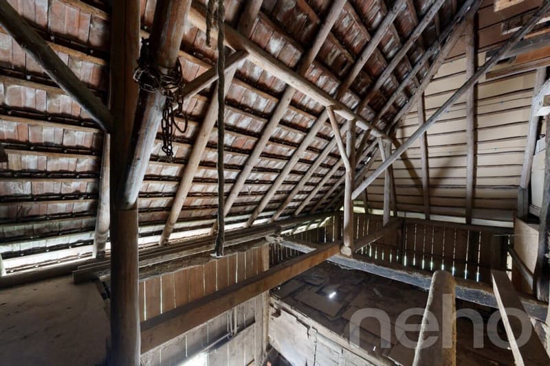 Historisches Doppeleinfamilienhaus am Waldrand mit Ausbaupotenzial (8)