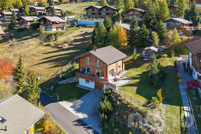 Magnifique chalet avec vue panoramique à Bürchen (3)