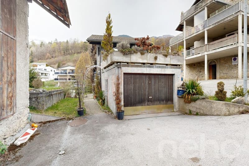 Maison atypique avec atelier indépendant et beau potentiel à Savièse (11)
