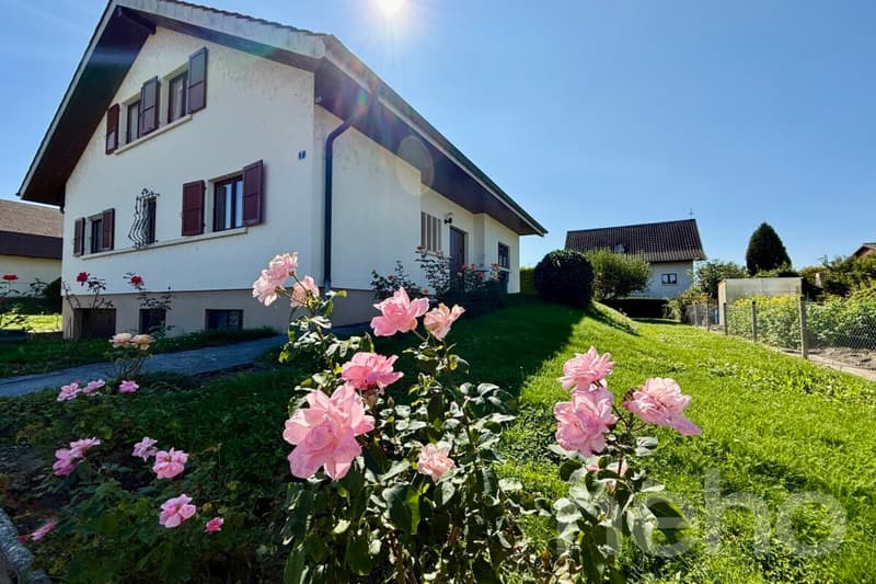 Grande maison familiale dans un quartier résidentiel ! (11)
