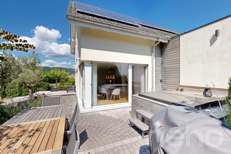 Exklusives 5.5-Zimmer EFH mit traumhaftem Garten und Wellness-Oase (5)