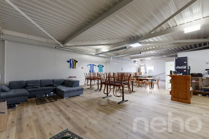 Immeuble de rendement avec 3 locaux commerciaux à Monthey (12)