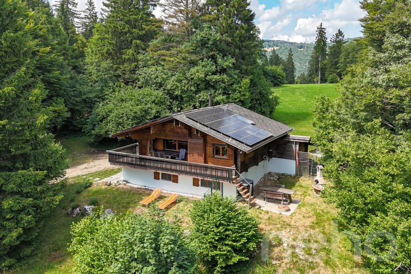 Chalet d?exception avec vue panoramique et exposition plein sud (1)