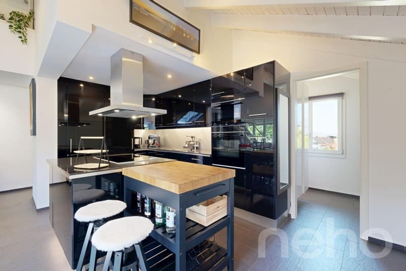 Grosse 2.5-Zimmer-Maisonette-Dachwohnung in Wirzweli (5)