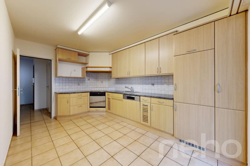 Helle 4.5-Zimmer-Wohnung mit viel Raum und Komfort in Füllinsdorf (5)