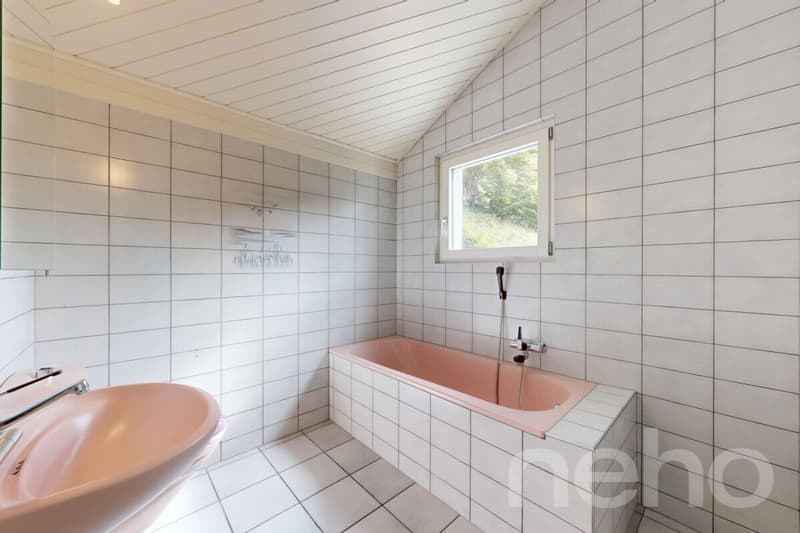 Villa in der Idylle mit Weitsicht auf die Berge (9)