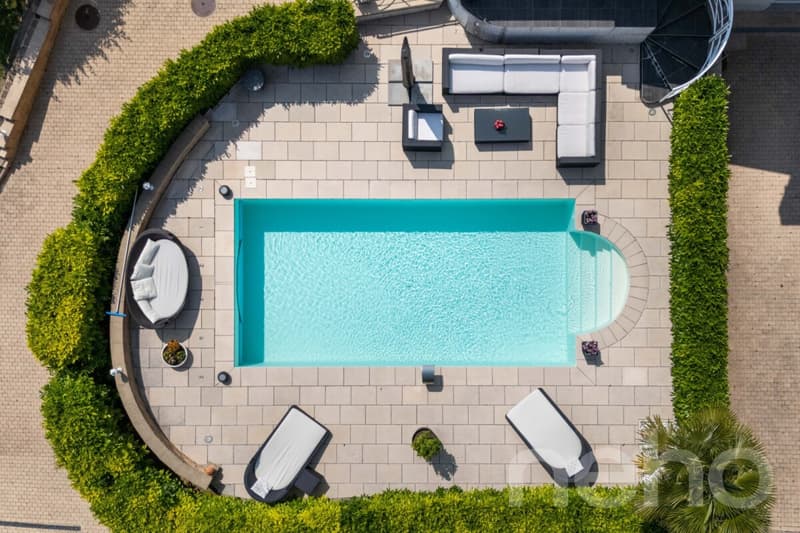 Maison d'exception avec piscine chauffée ! (1)