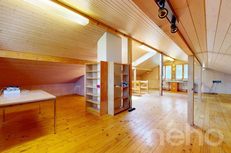 Einfamilienhaus mit Chalet Charakter. Sonnenlage mit Weitsicht (10)