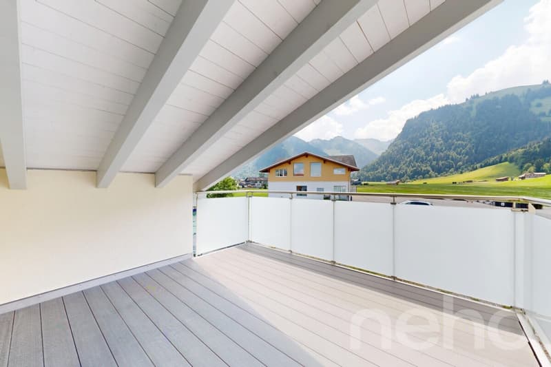 Einfamilienhaus mit über 260 m² Nutzfläche und grosser Garage (10)