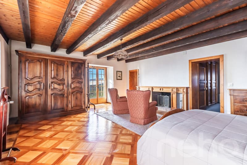Grande maison familiale avec annexe indépendante (10)