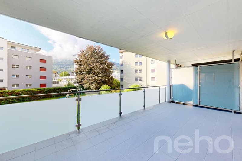 Exclusif: lumineux appartement avec grand balcon-terrasse (4)