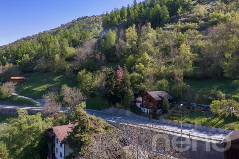 À 3 minutes de Nendaz ? Chalet rénové avec cachet et vue Alpes (3)