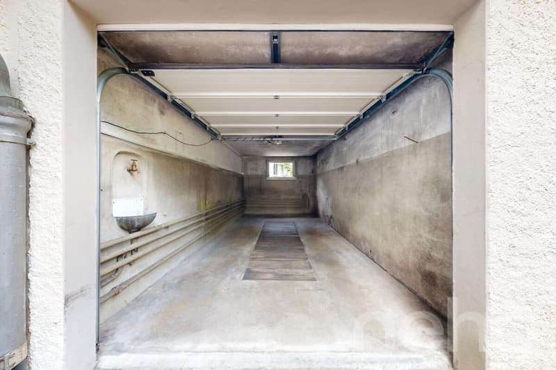 Charmante 2.5-Zimmer-Wohnung mit eigener Garage im Monbijou (11)