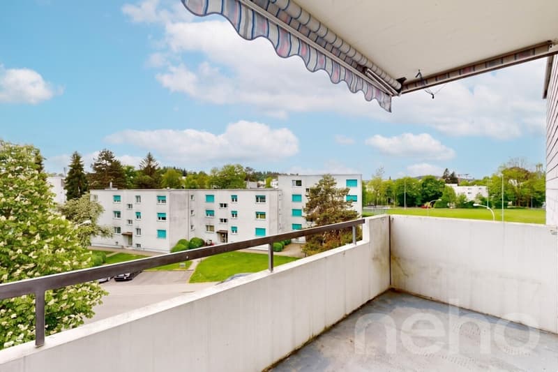 4.5 Zimmer Wohnung mit Südbalkon und viel Potenzial in Effretikon (10)