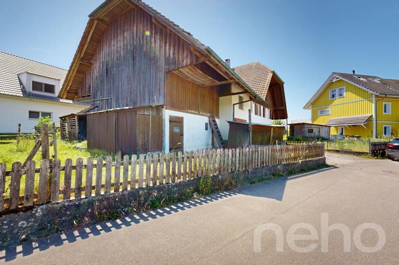 4 Zimmer Wohnung in Oekingen mit viel Potenzial (3)
