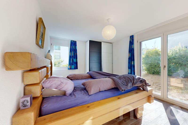 Moderne 4.5-Zimmer-Gartenwohnung mit grosszügiger Terrasse (5)
