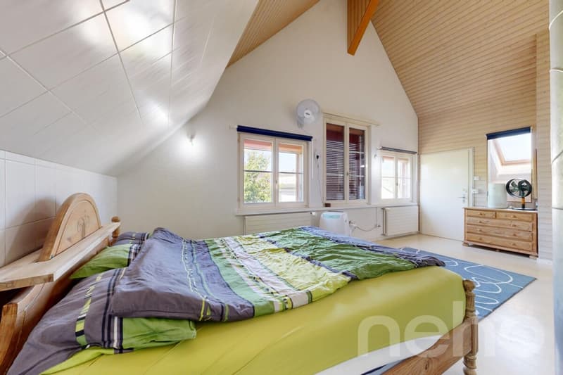 Charmantes 5.5 Zimmer Einfamilienhaus mit zusätzlichen Räumlichkeiten (7)