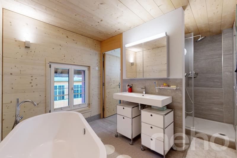 Lichtdurchflutetes 5.5-Zimmer-Haus mit viel Platz in Mettmenstetten (10)