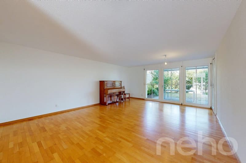 Helle 4.5 Zimmer Gartenwohnung in Utzenstorf (4)