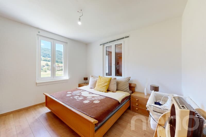 Maison avec 2 appartements, grand jardin & fort potentiel (4)