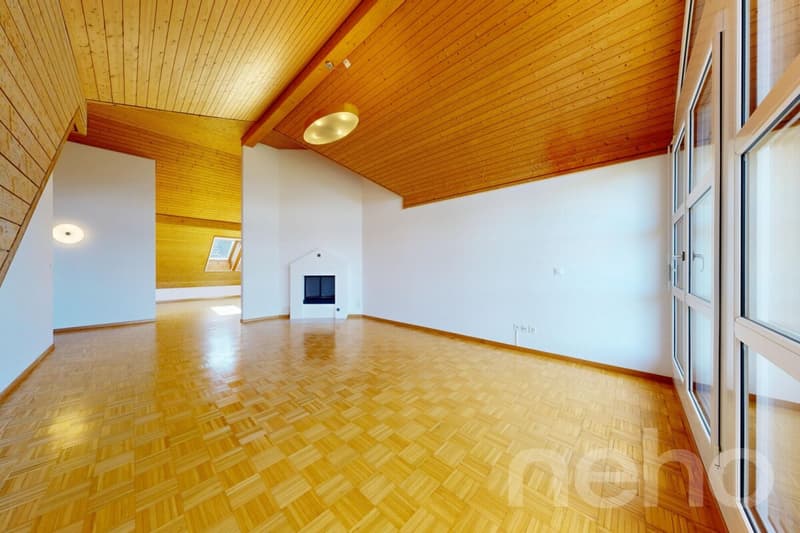 Lichtdurchflutete 3.5-Zimmer-Dachgeschosswohnung in Affoltern am Albis (1)