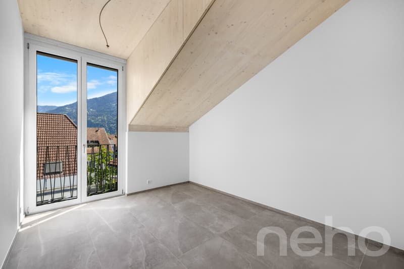 Hochwertige 5.5-Zimmer-Dachwohnung mit Bergsicht in Bonaduz (10)
