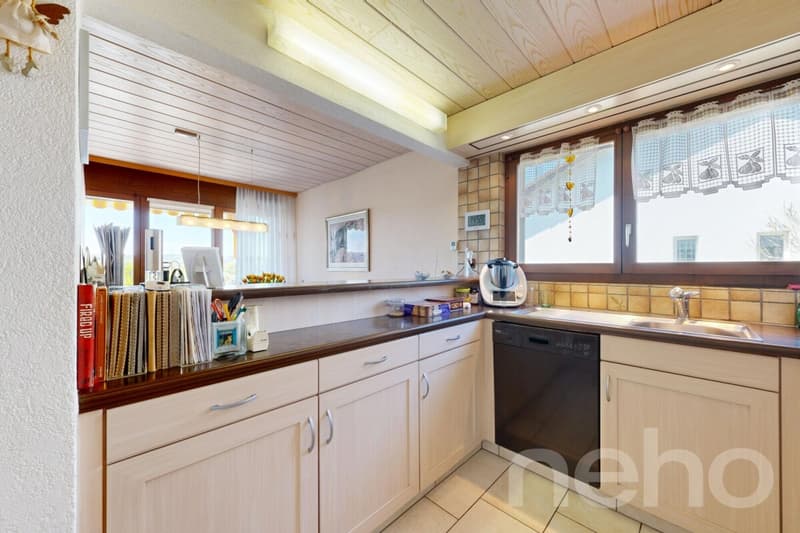 Freistehendes 6.5-Zimmer-Einfamilienhaus mit unverbaubarer Aussicht (10)