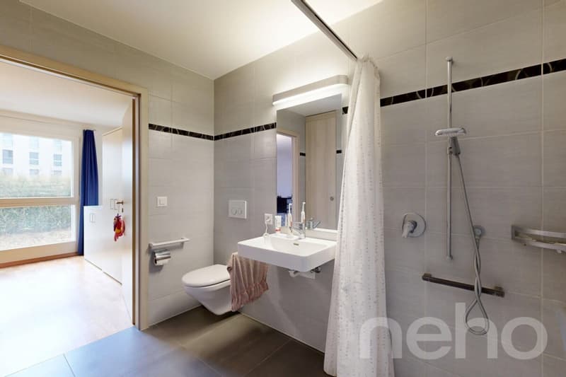 Appartement T4 de 106 m² avec vue montagne à la Chaux-de-Fonds (7)
