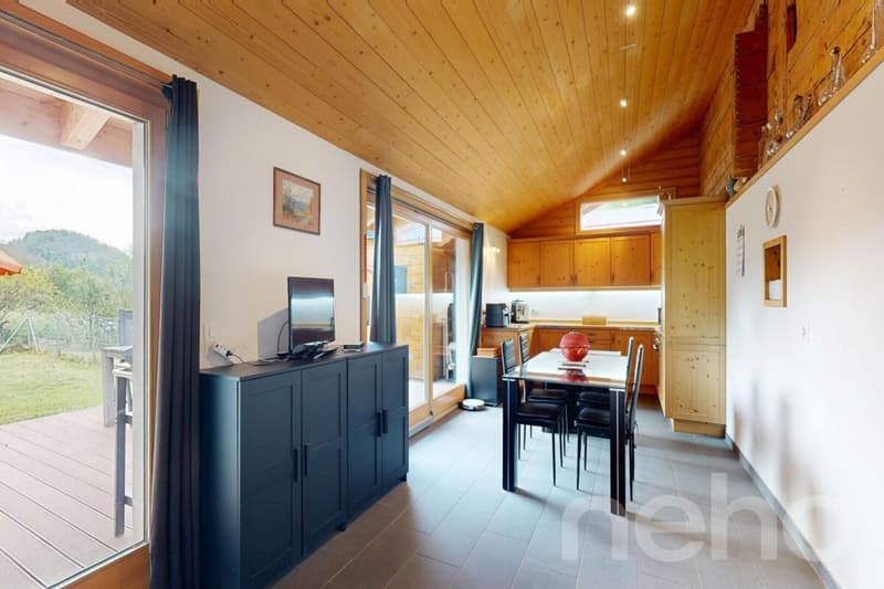 Exclusif: chalet avec 2 chambres dans le hameau de Veyges (5)