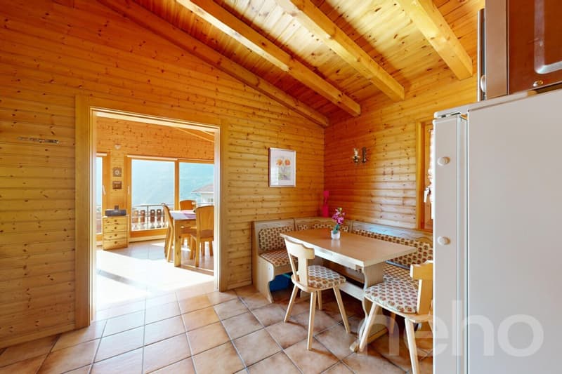Un charmant chalet avec une vue imprenable plein sud (11)