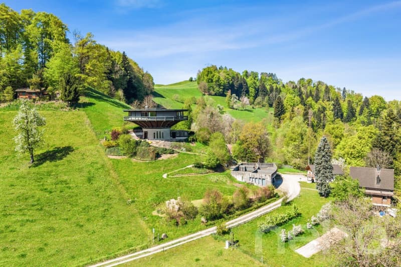 Wohnen im Rundhus. Architektur, Natur und Ruhe in Neuheim (1)