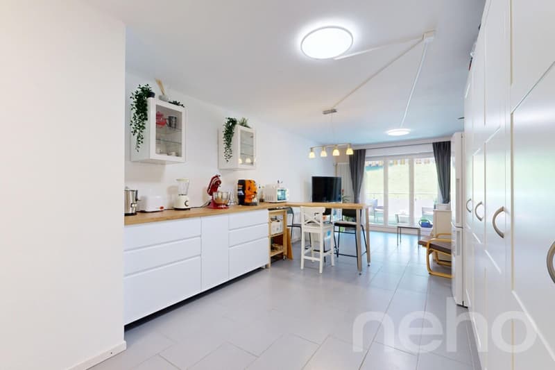 Charmant appartement de 2.5 pièces avec balcon et 2 salles d'eau (8)