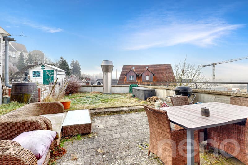 Zuhause ankommen: Grosszügige Maisonettewohnung mit Terrasse (4)