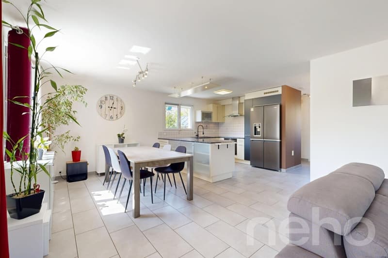 Superbe maison individuelle de 5.5p avec piscine chauffée (4)