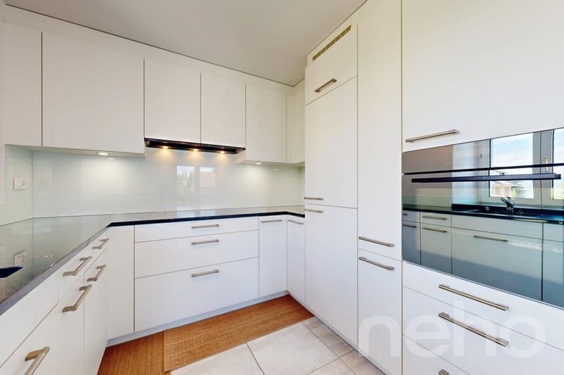 Renovierte Wohnung mit Balkon und Nähe zum See (4)