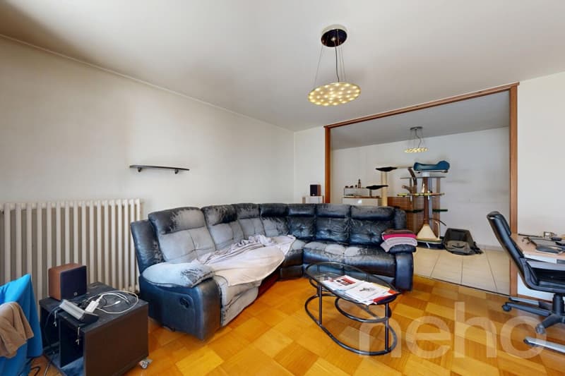 Appartement 2,5 pièces ? 70 m², exposition sud, à 10 min de Lausanne (11)