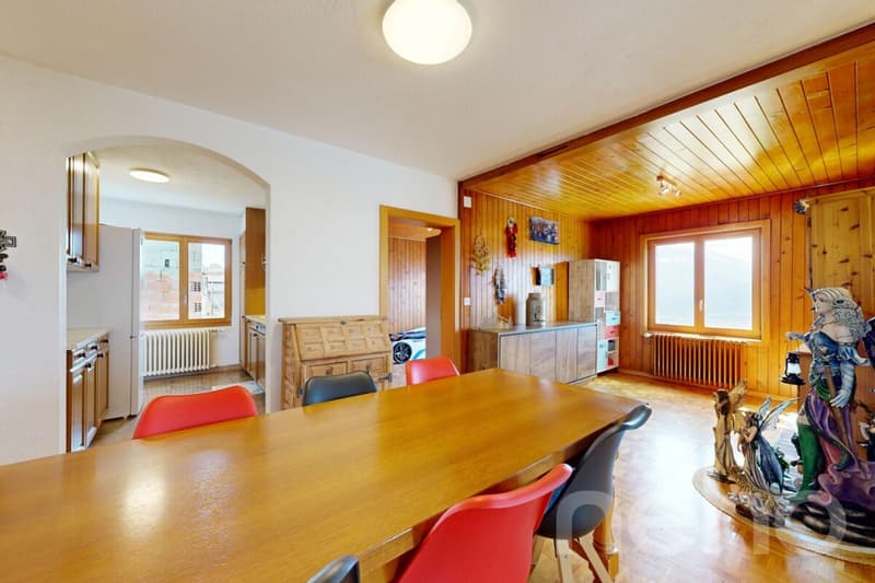 Duplex de 6.5 pièces avec balcon, garages à Savièse (1)