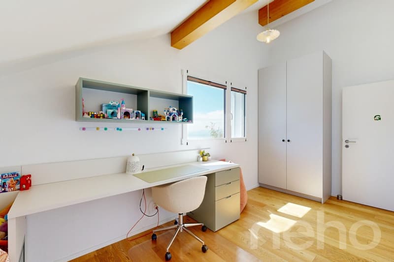 Duplex 4,5p avec jardin privatif, terrasses et vue lac (9)