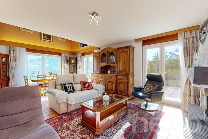 Villa individuelle - vue imprenable et studio indépendant à Daillon (4)
