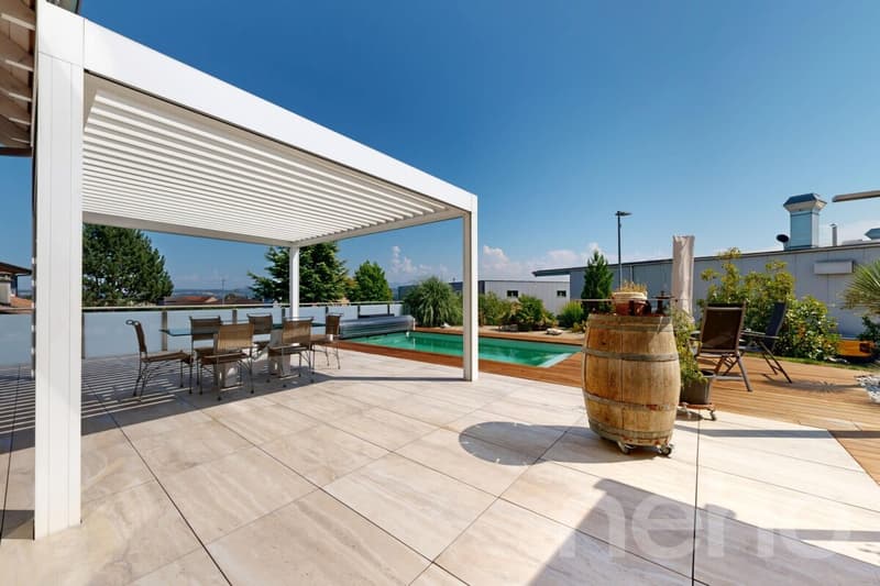 Élégante maison familiale avec piscine et jardin (10)