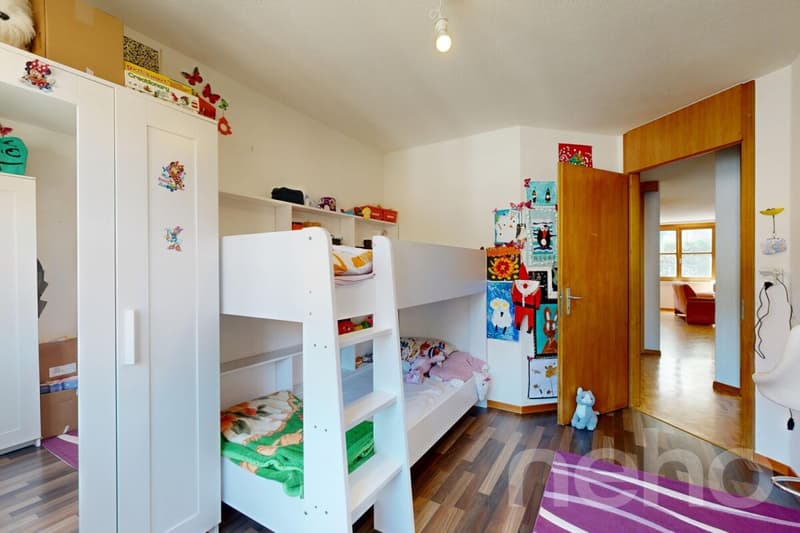 Appartement 4.5 pces lumineux et idéalement situé pour les familles (8)