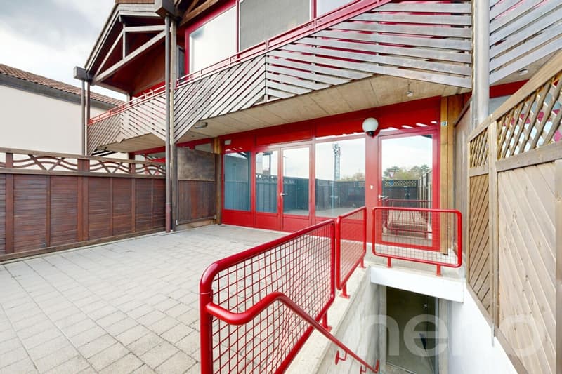 Immeuble mixte avec locaux commerciaux et appartement 3.5 pièces (12)