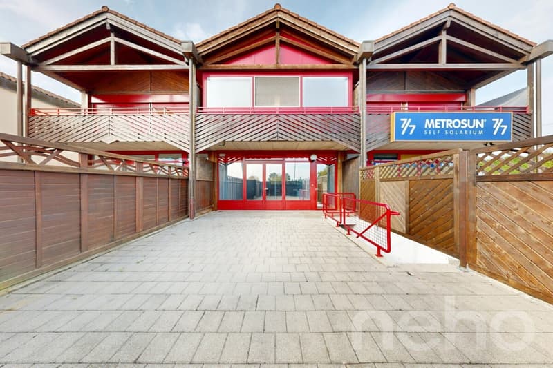 Immeuble mixte avec locaux commerciaux et appartement 3.5 pièces (1)