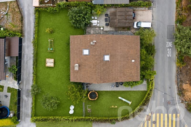 Maison familiale avec deux appartements et fort potentiel à Sion (1)