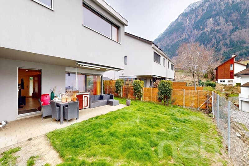 Grosszügiges Doppeleinfamilienhaus an familienfreundlicher Lage (10)