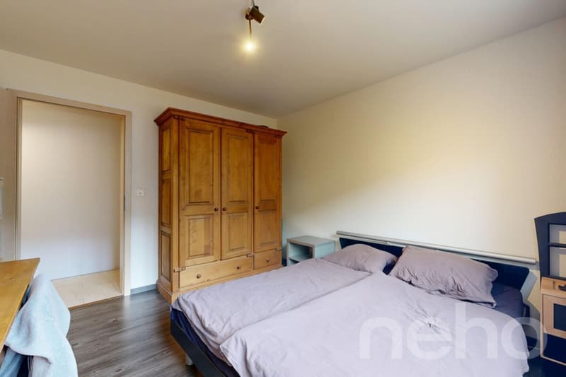 Appartement 5.5 pces lumineux avec vue lac et calme à Neuchâtel (10)